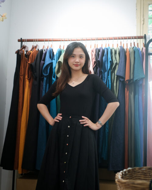 Nuts Skirt - Linen - Black