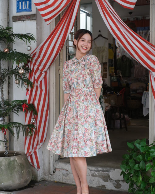 Petit Bow - Painting Flowers