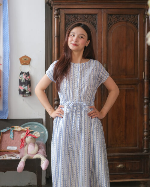 Pocket - Blue Striped Florals